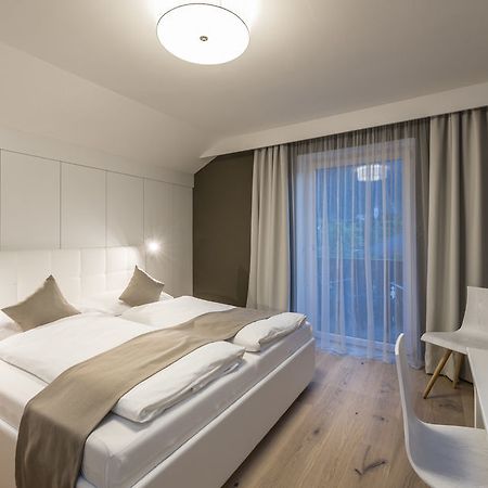 Lener Wirtshaus & Hotel Campo di Trens Eksteriør billede