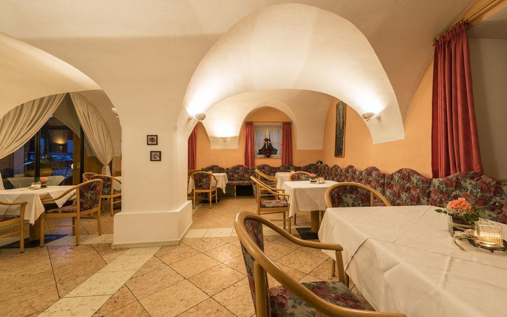 Lener Wirtshaus & Hotel Campo di Trens Eksteriør billede